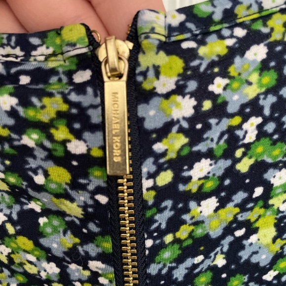 Michael Kors Floral Skater Dress - Picture 4 of 4
